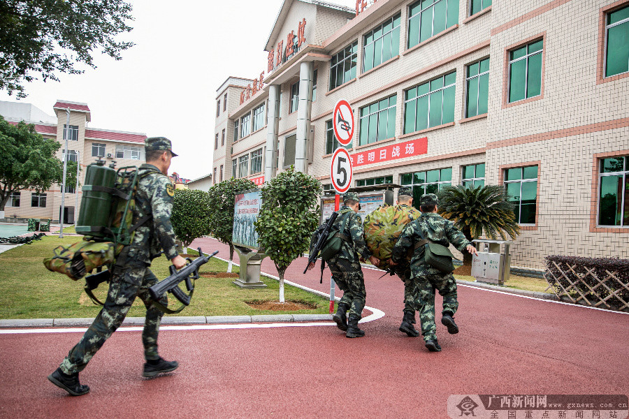 广西武警，边疆的钢铁长城守护者